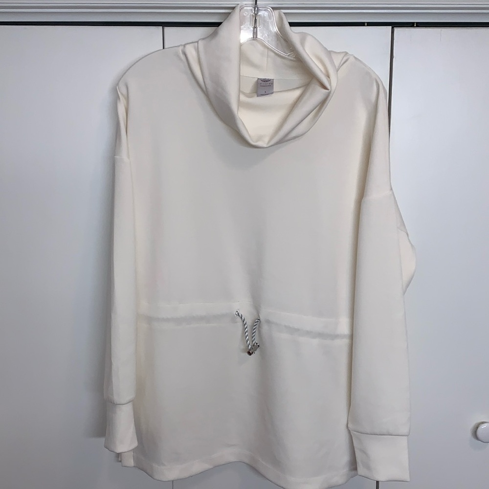 Le Verde women’s pullover turtleneck tunic